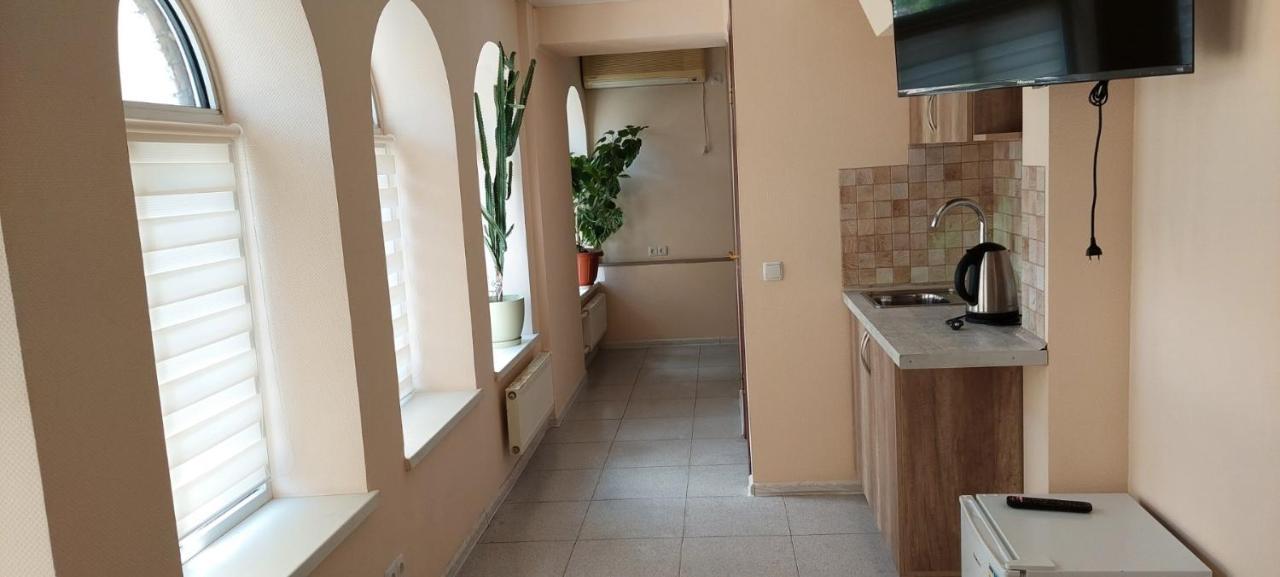 Bunker Best Mini-Hotel Kiev Esterno foto
