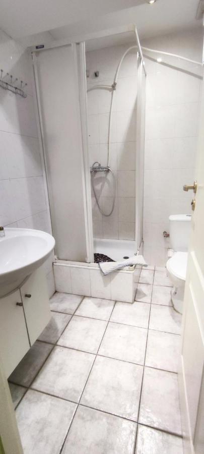 Bunker Best Mini-Hotel Kiev Esterno foto